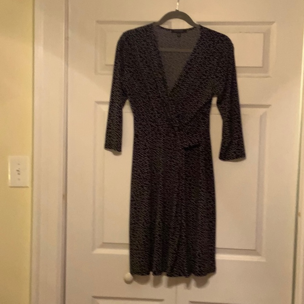 EUC Beautiful Black with tiny White Dots
